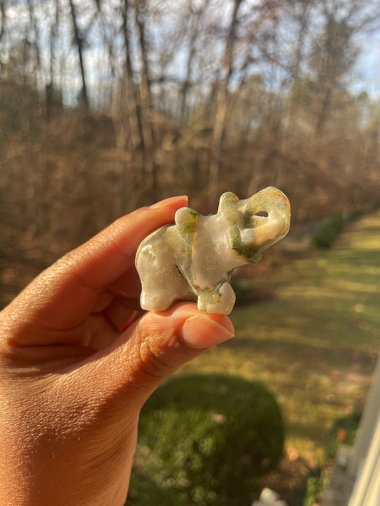Moss agate elephant